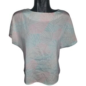 Vintage En Vogue Pastel Patterned Short Batwing Sleeve Top